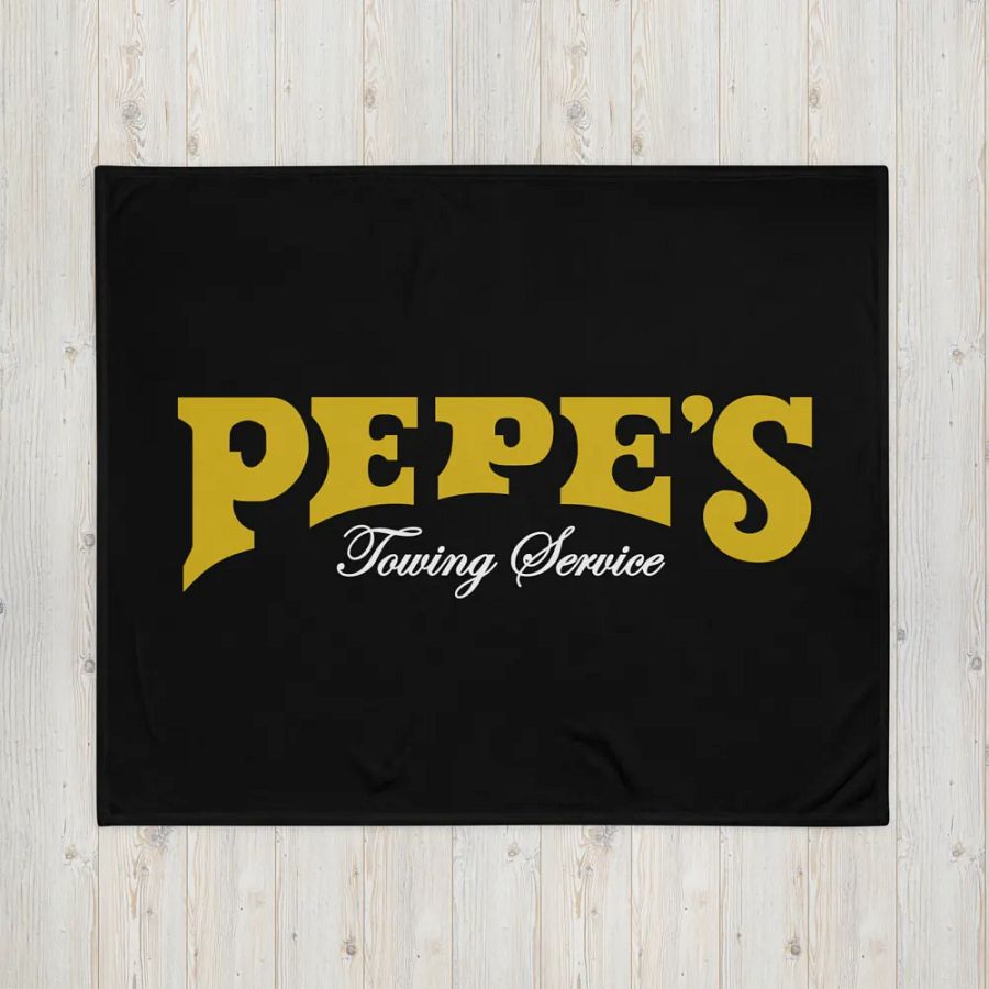 Pepe's Tow Blanket - Black product image (5)