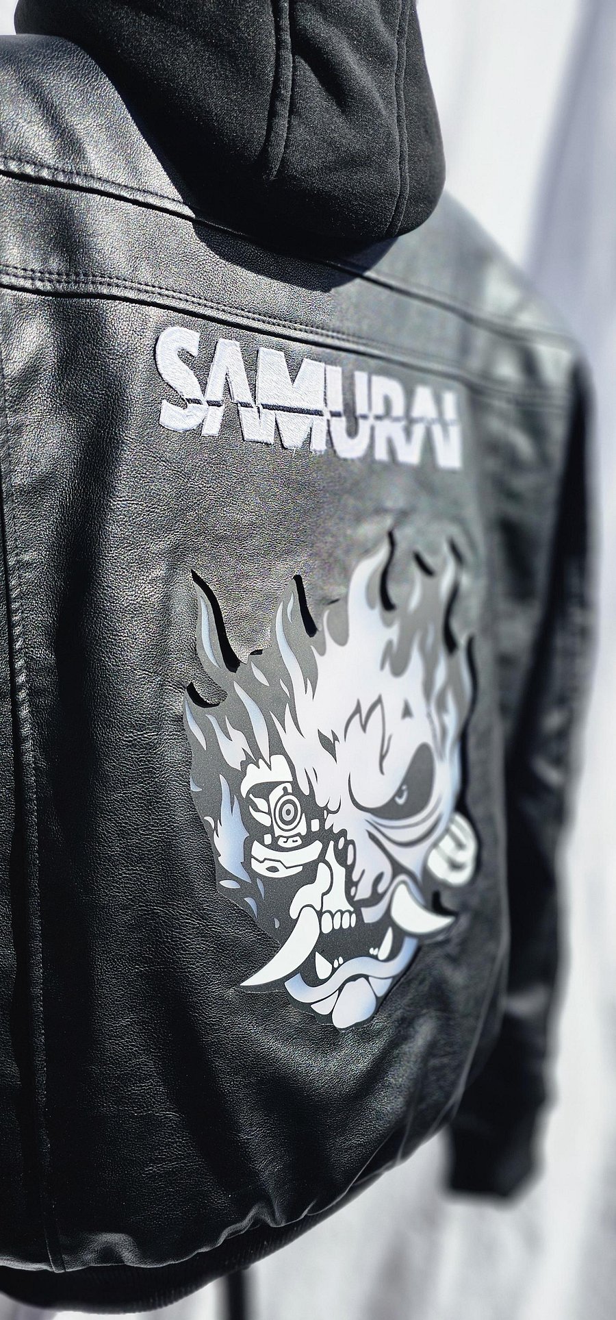 Cyberpunk 2077 - Johnny's Samurai Jacket [Prebuilt LED Jacket] product image (8)