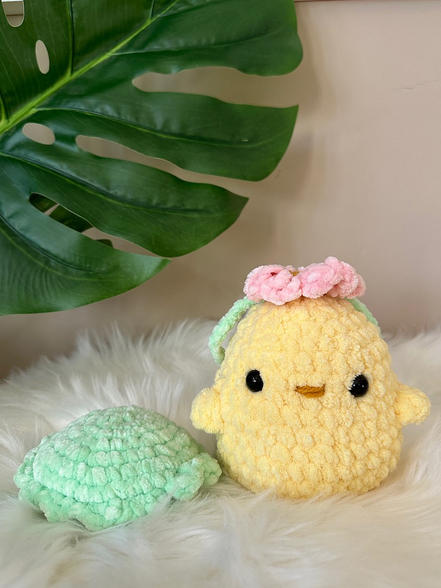 Chick w/ Removable Hat & Flower Purse product image (2)