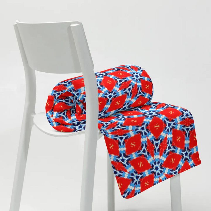 Blue & Red Diamond Throw Blanket product image (2)