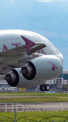 Qatar Airways Airbus A380 Takeoff at London Heathrow Airport 🇬🇧 

—————————————————————-

 #planespotting #planespotter #avge...