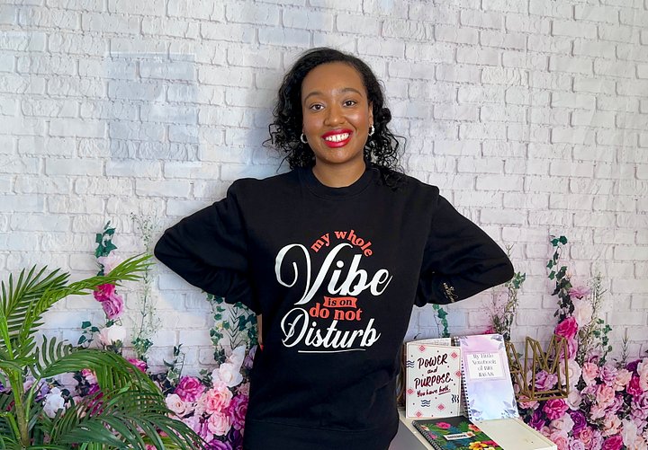 MY WHOLE VIBE IS ON DO NOT DISTURB CREWNECK SWEATSHIRT product image (2)