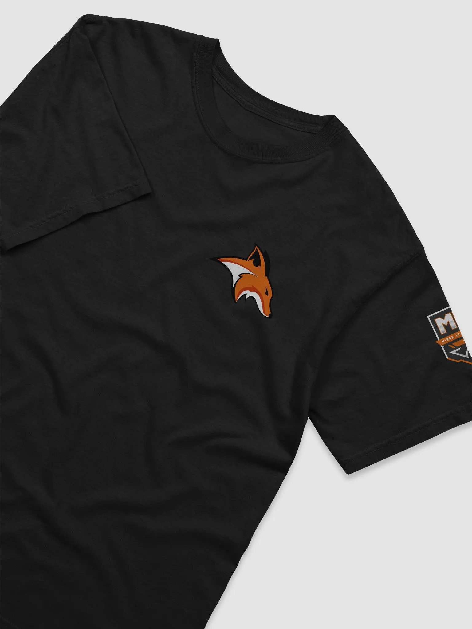 Foxes Team Badge T-Shirt product image (28)