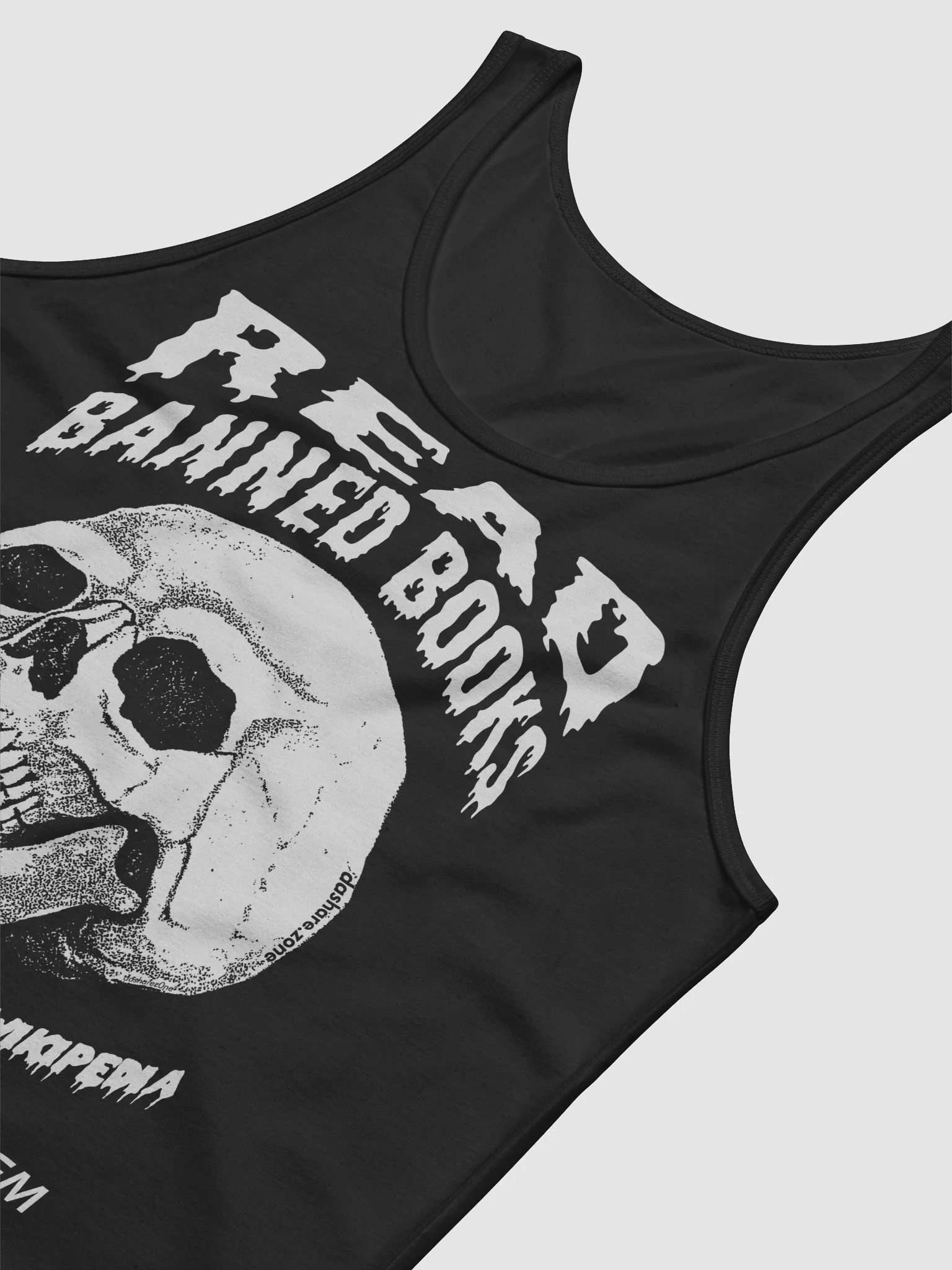 "READ BANNED BOOKS" TANK TOP product image (13)