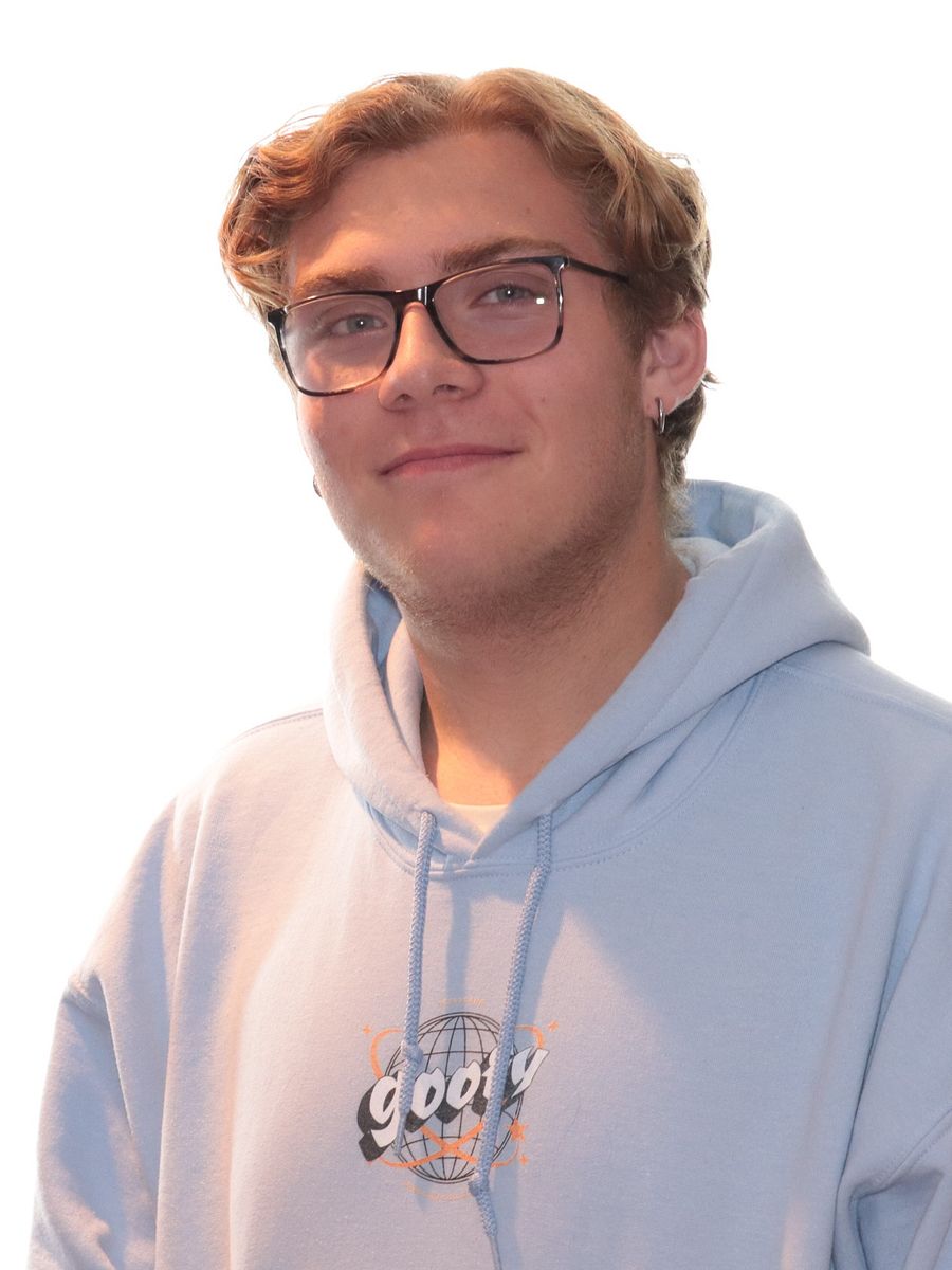 The goofy Hoodie product image (5)