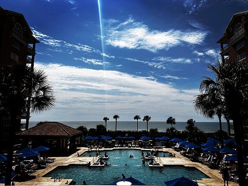 beach vibes #vacation #relaxing #poolvibes