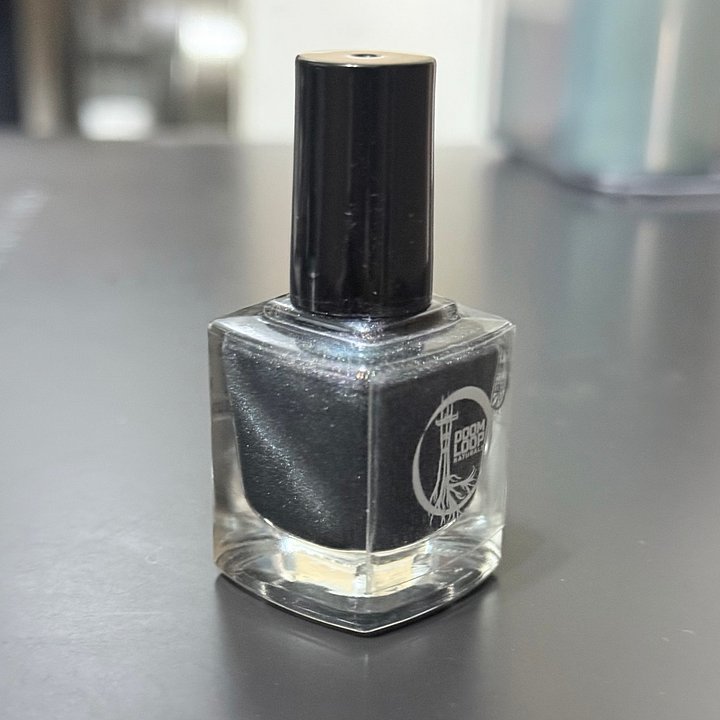 THE WEIGHT OF THE STARS - Deep Blue Black Magnetic Holo Nail Polish product image (2)