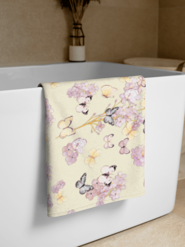 BUTTERFLY GARDEN YELLOW BUTTER TOWEL - Buttergelbes Handtuch mit Schmetterlingen product image (1)