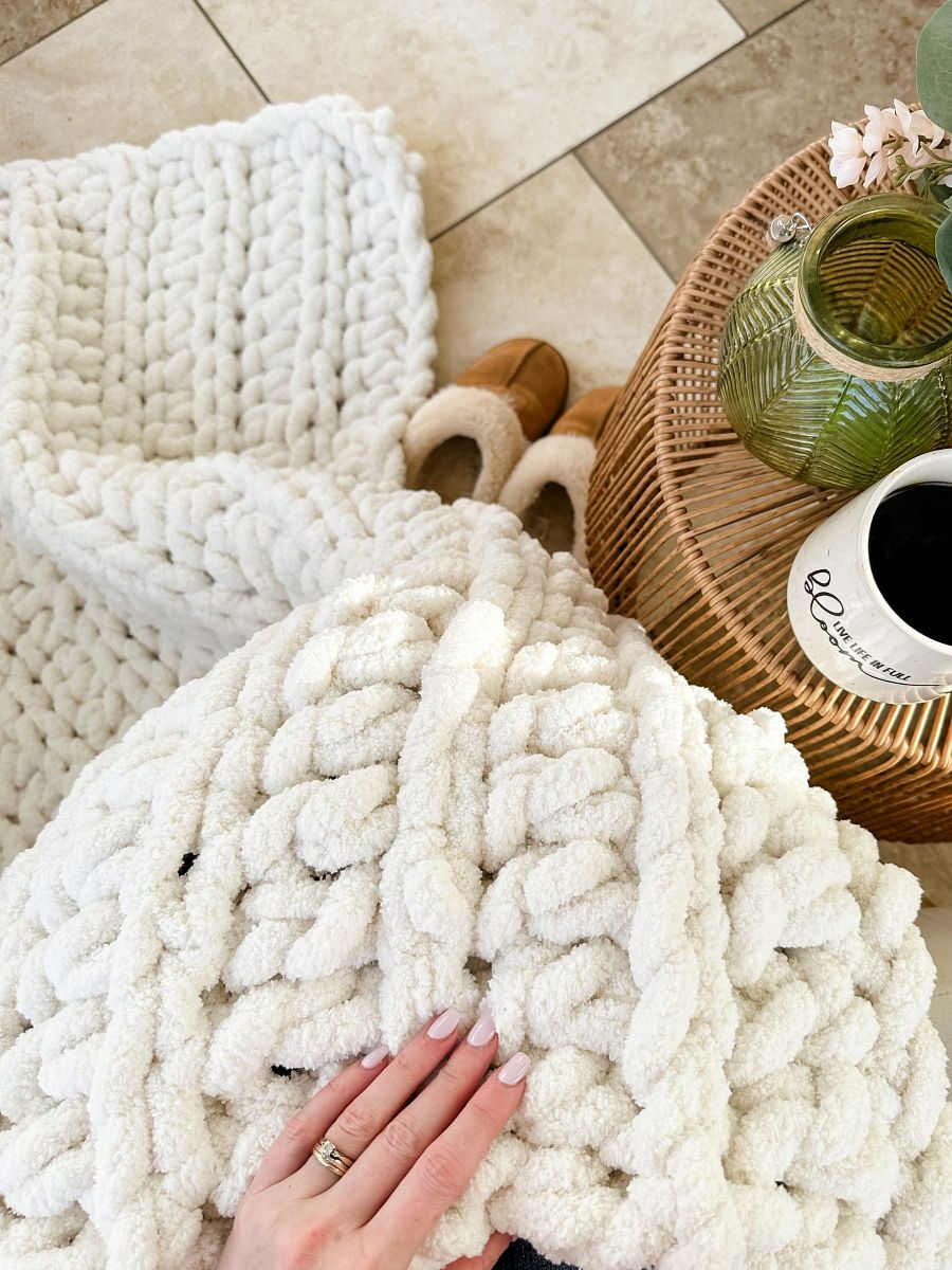 Chunky Cabin Throw Crochet Pattern product image (3)