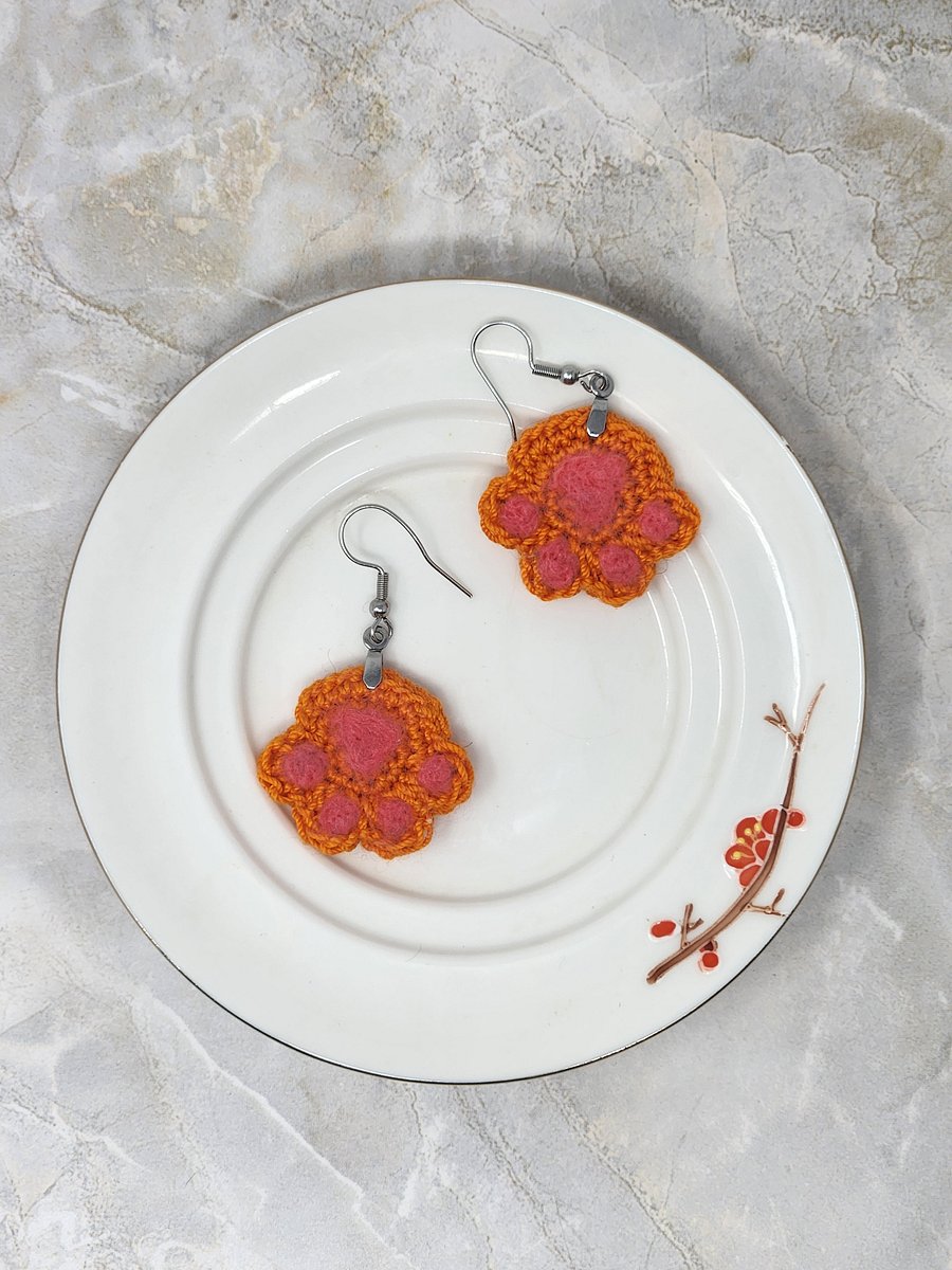 Crocheted Paw Print Earrings (Hypoallergenic) product image (1)