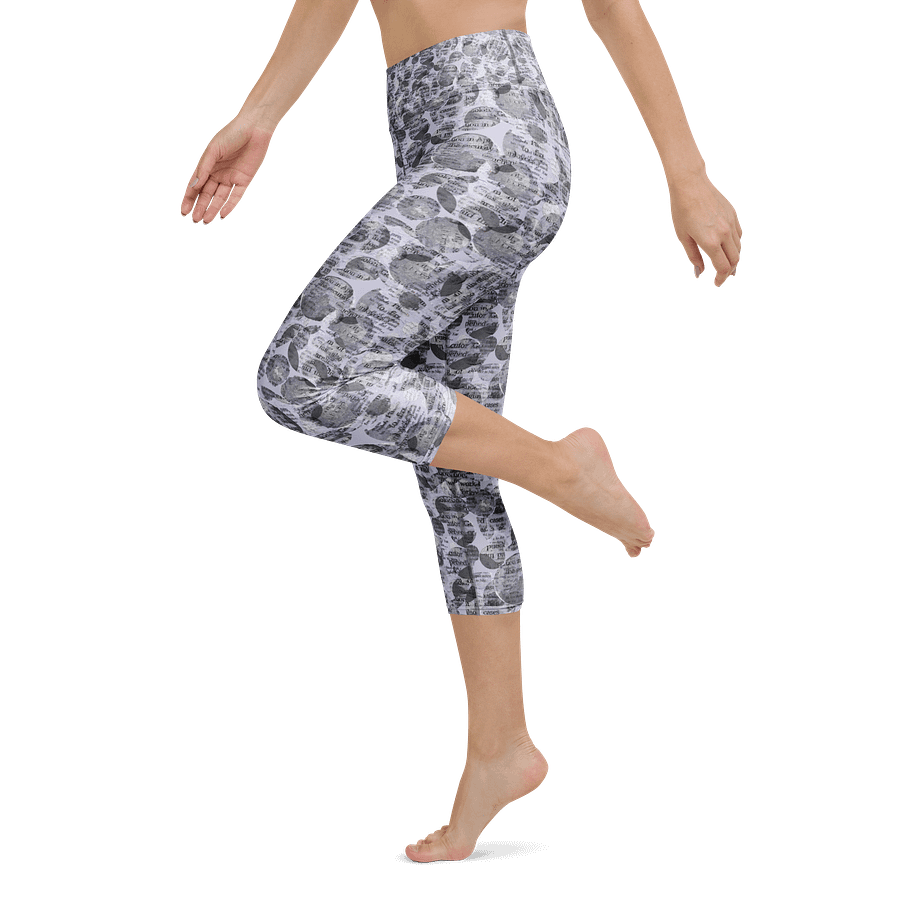 Indigo Inscriptions Capri Leggings product image (5)