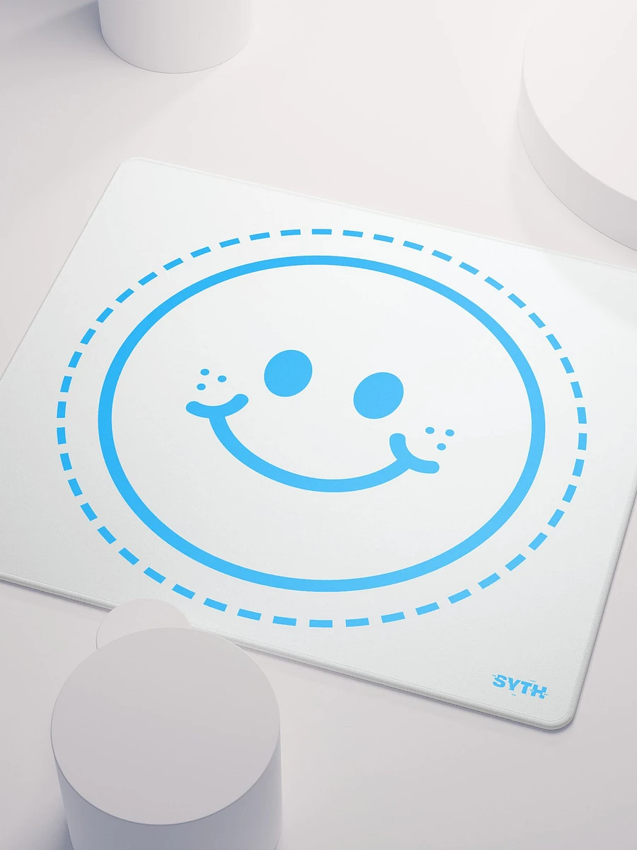 Syth SMILE ALWAYS 2 Gaming Mousepad product image (3)