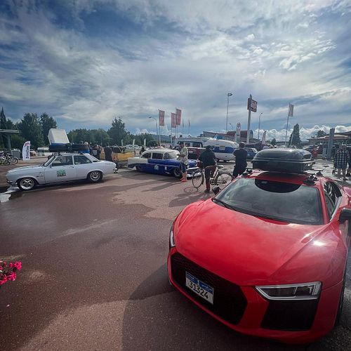 Finally attending Streetweek this year after only spectating before. Awesome event! 😃 Råttan behaves very good and I am tunni...