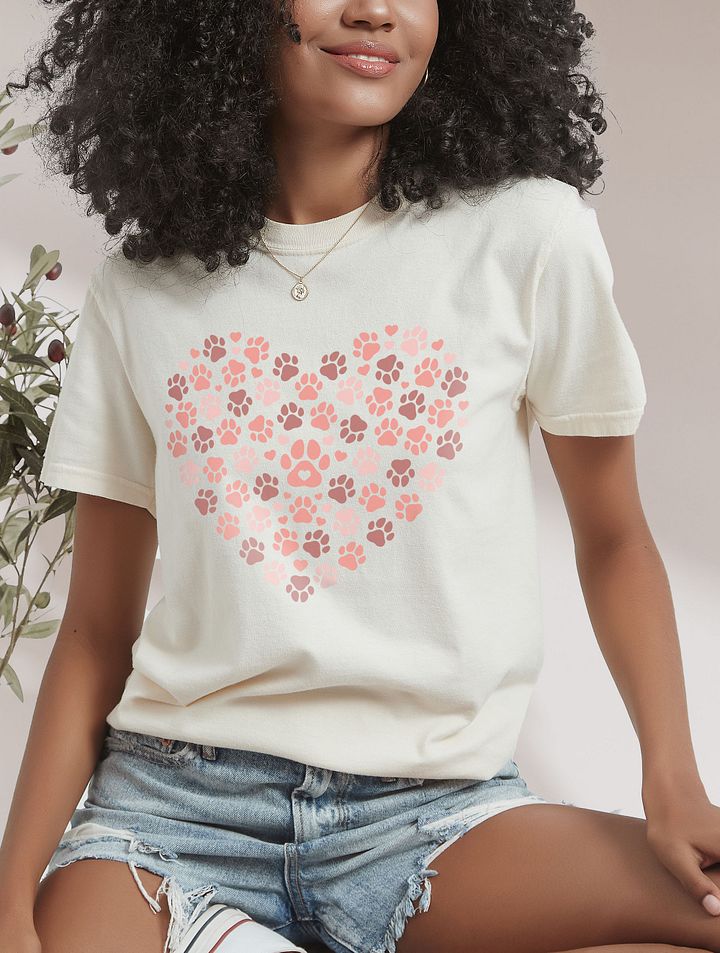 Heart-Shaped Paw Prints T-Shirt | Cute T-Shirt for Dog Moms product image (6)