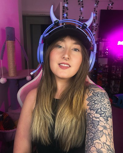 The “M” on my cap, stands for: 

#egirl #egirls #headsetbaddie #headphone #headphones #gamer #gamergirl #gamergirls #girlgame...