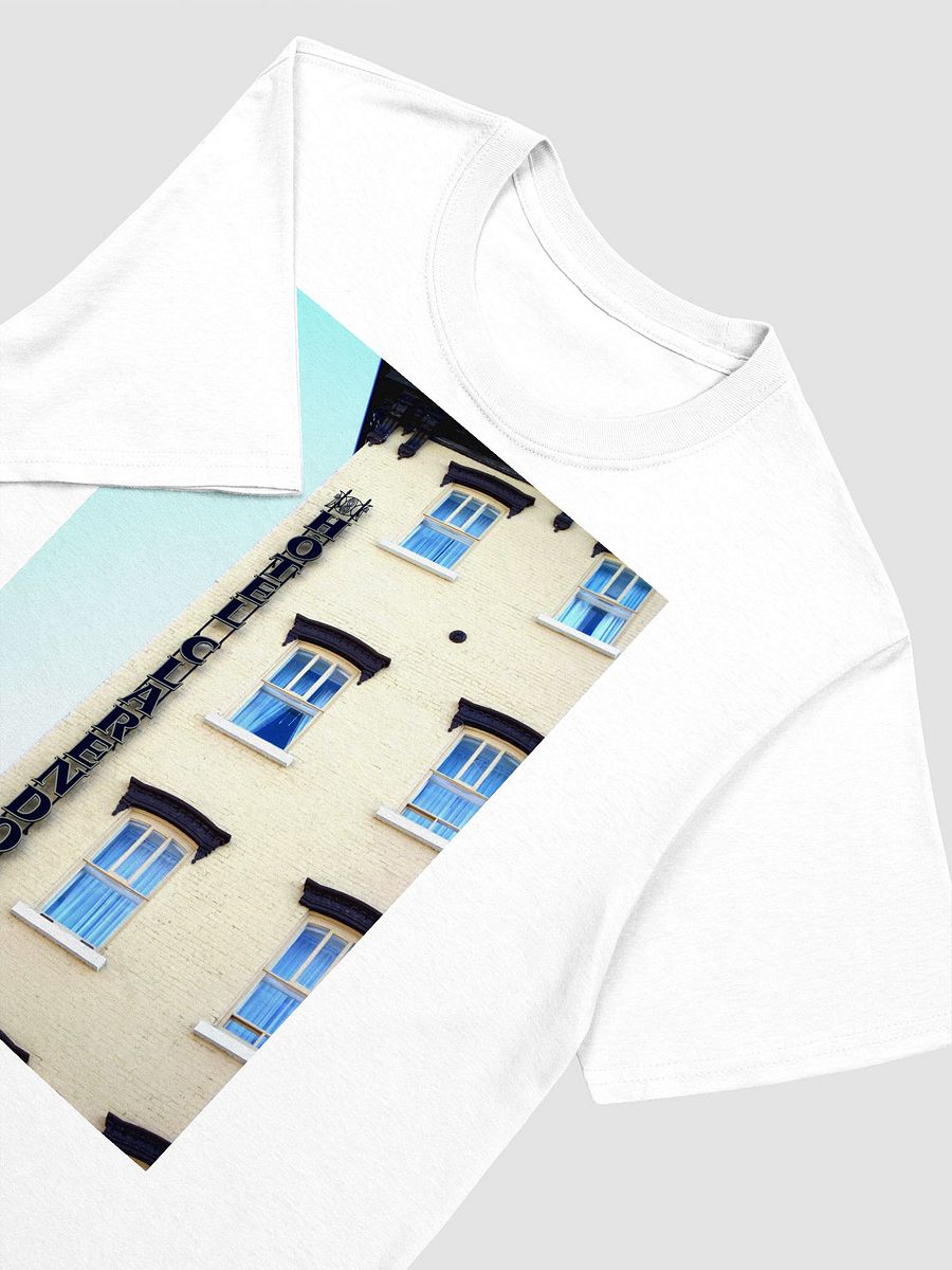 Historic Hotel T-Shirt - Unisex product image (4)