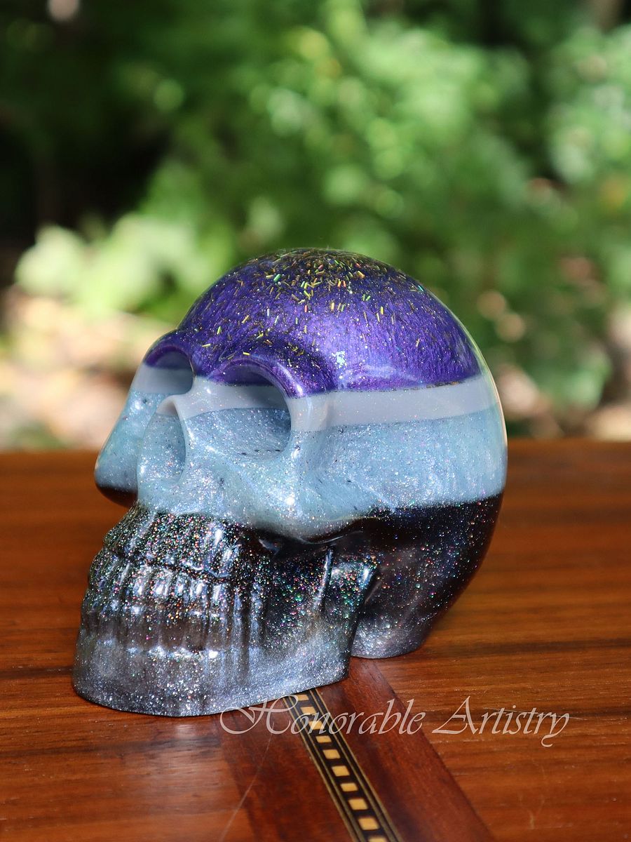 Accidental Almost Ace Flag Mix Resin Skull product image (4)