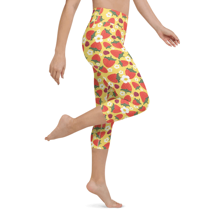 Strawberry Fields Yoga Capri Leggings product image (1)