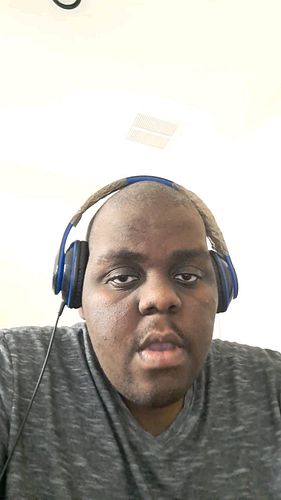 I'm bald.

twitch.tv/shadowmwape

Link in the linktree