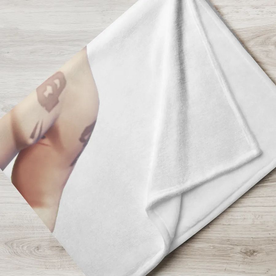 Gus Blanket product image (6)