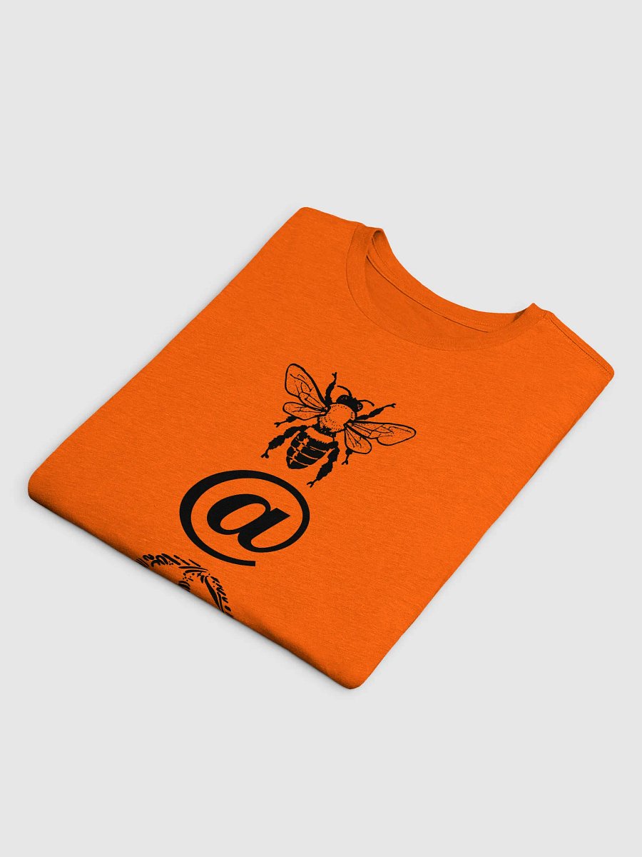 Bee @ Peace Graphic Tee product image (6)