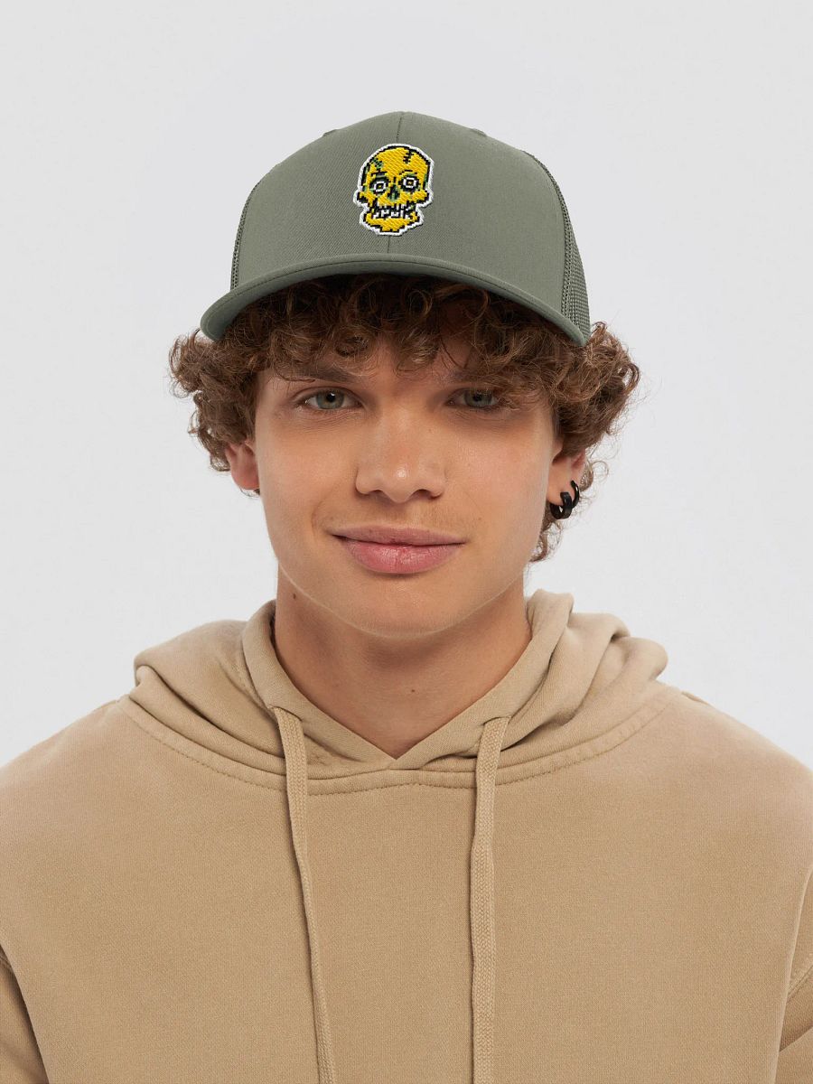 RETRO Chomps Logo Skull Snapback Hat product image (3)