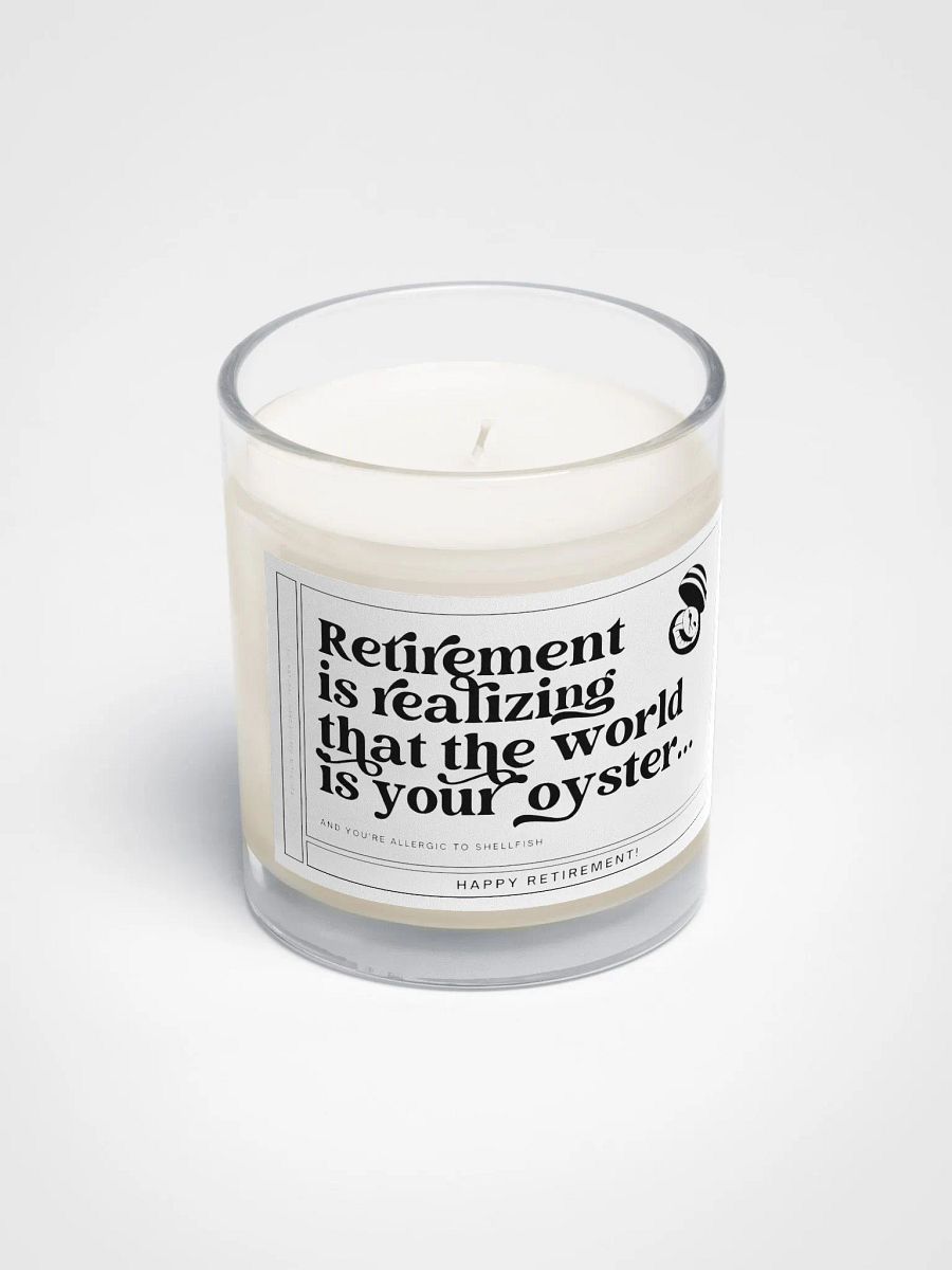 Retired traveler's delight: A funny gift for the travel addict - Soy wax vegan candle product image (3)