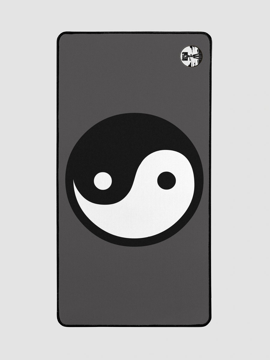 ying & yang deskpad product image (2)