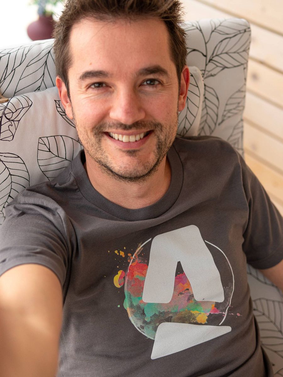 Watercolors Tee product image (2)