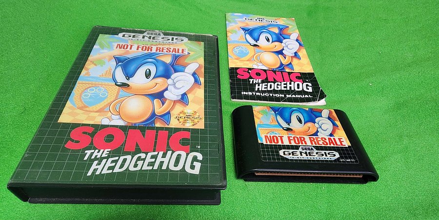 SEGA GENESIS - Sonic the Hedgehog - CIB product image (1)