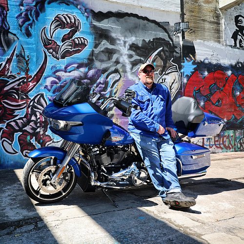 Today's ride was absolutely fantastic!  I recorded, but the video won't hit the channel until October, lol.  Ruins Hall in PA...