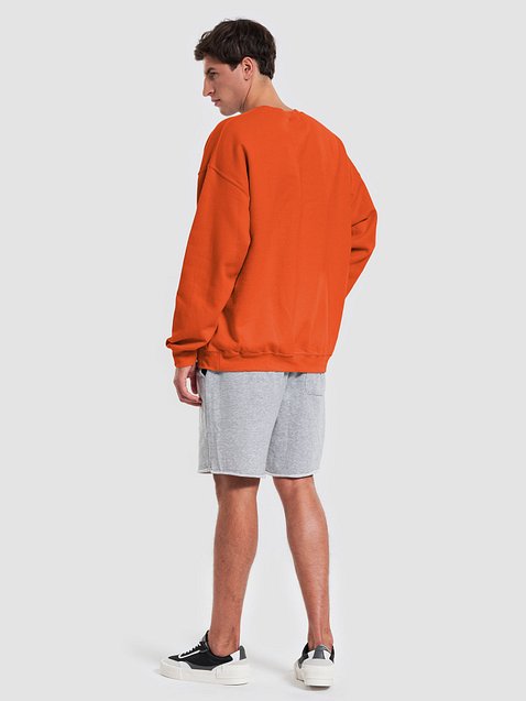 Photo showing Gildan Classic Crewneck Sweatshirt