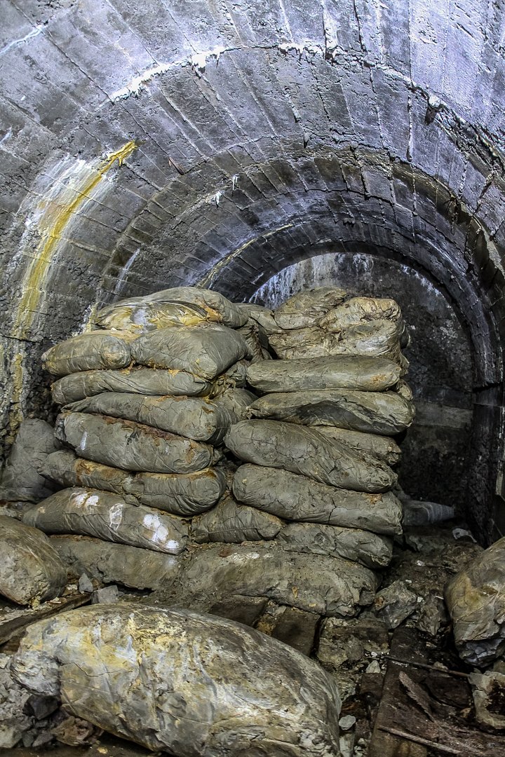Fine Art - 🕳️ Coal Bunker - France product image (1)