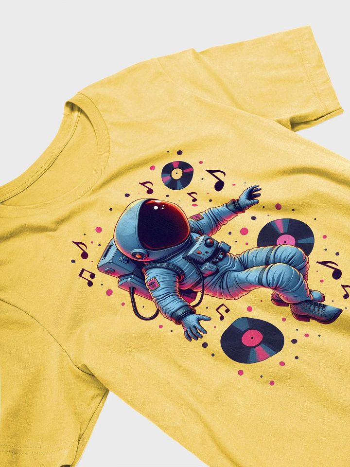 Astronaut Lost In Music Anime Design T-shirt product image (2)