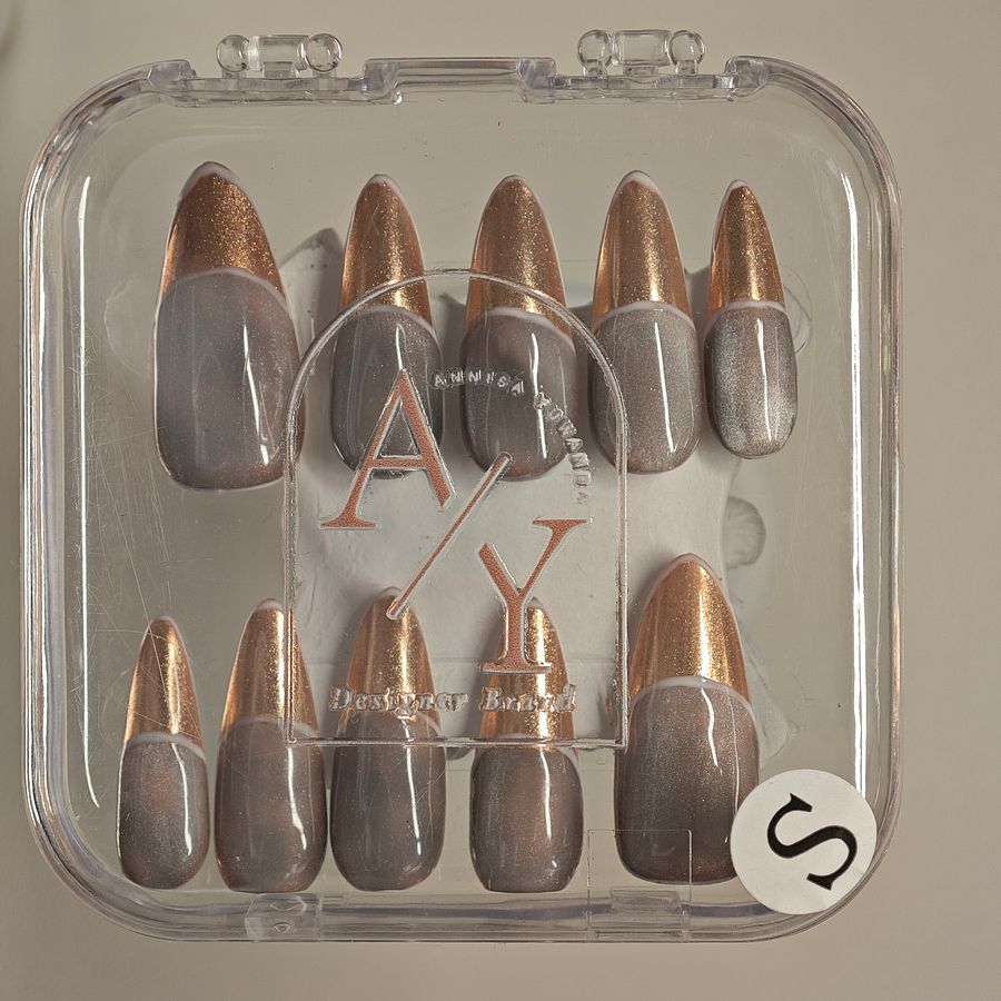 Magnetic Luxe product image (1)