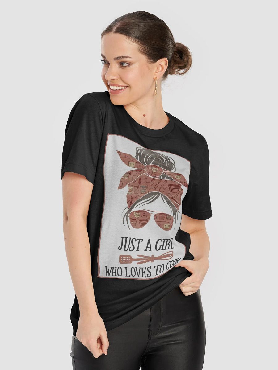 Women "JUST A GIRL WHO LOVES TO COOK" supersoft T-Shirt product image (6)