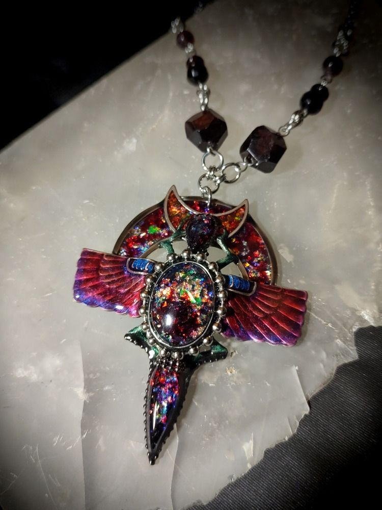 ShadowRealm - Thee Maroon Majesty product image (4)