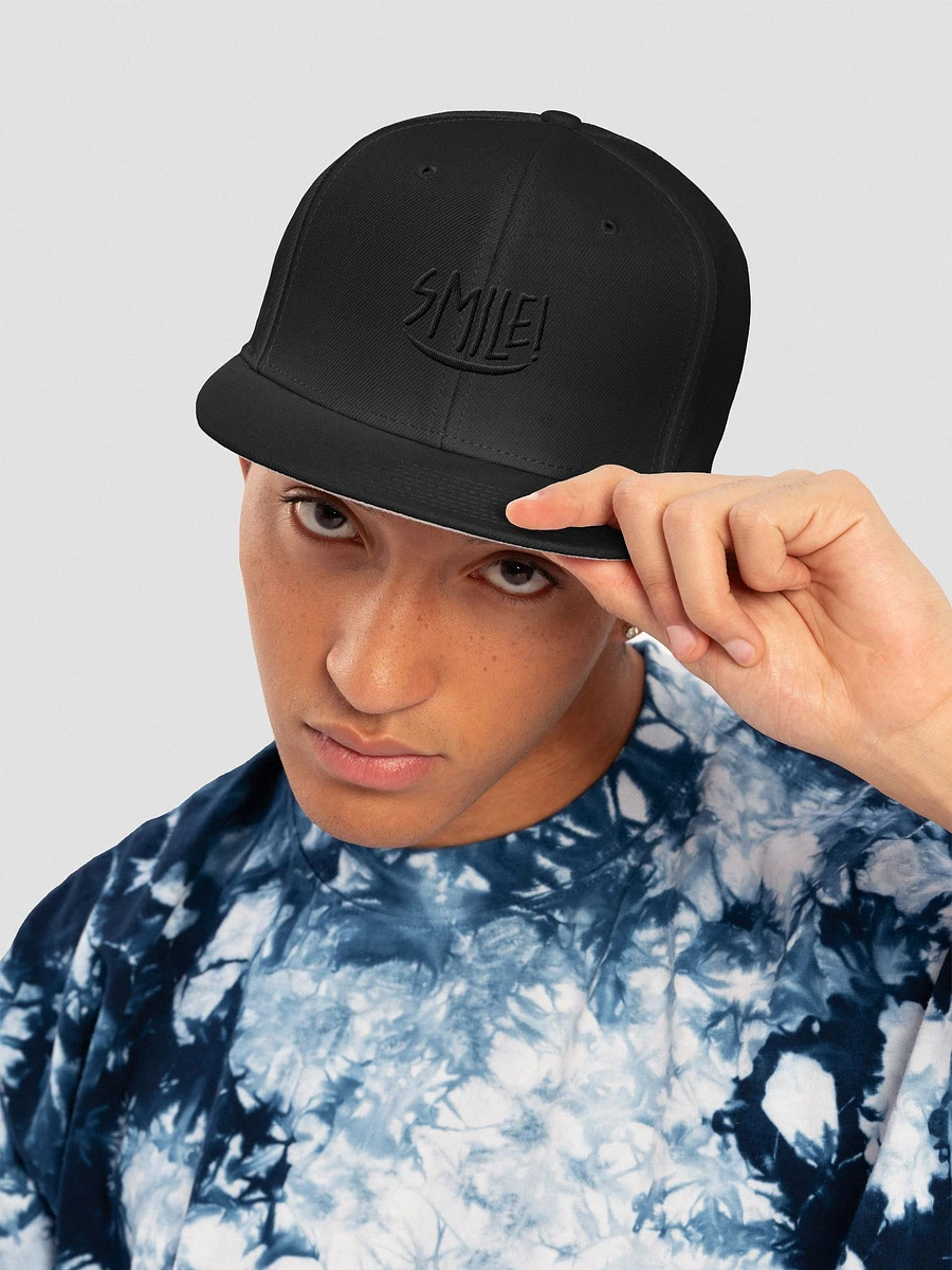 Cappellino “SMILE!” snapback - ricamo nero product image (13)