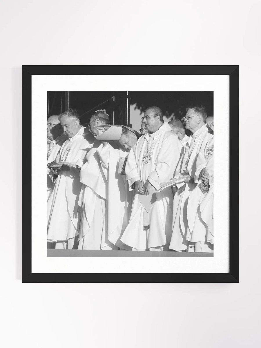 Framed Street Photography product image (1)