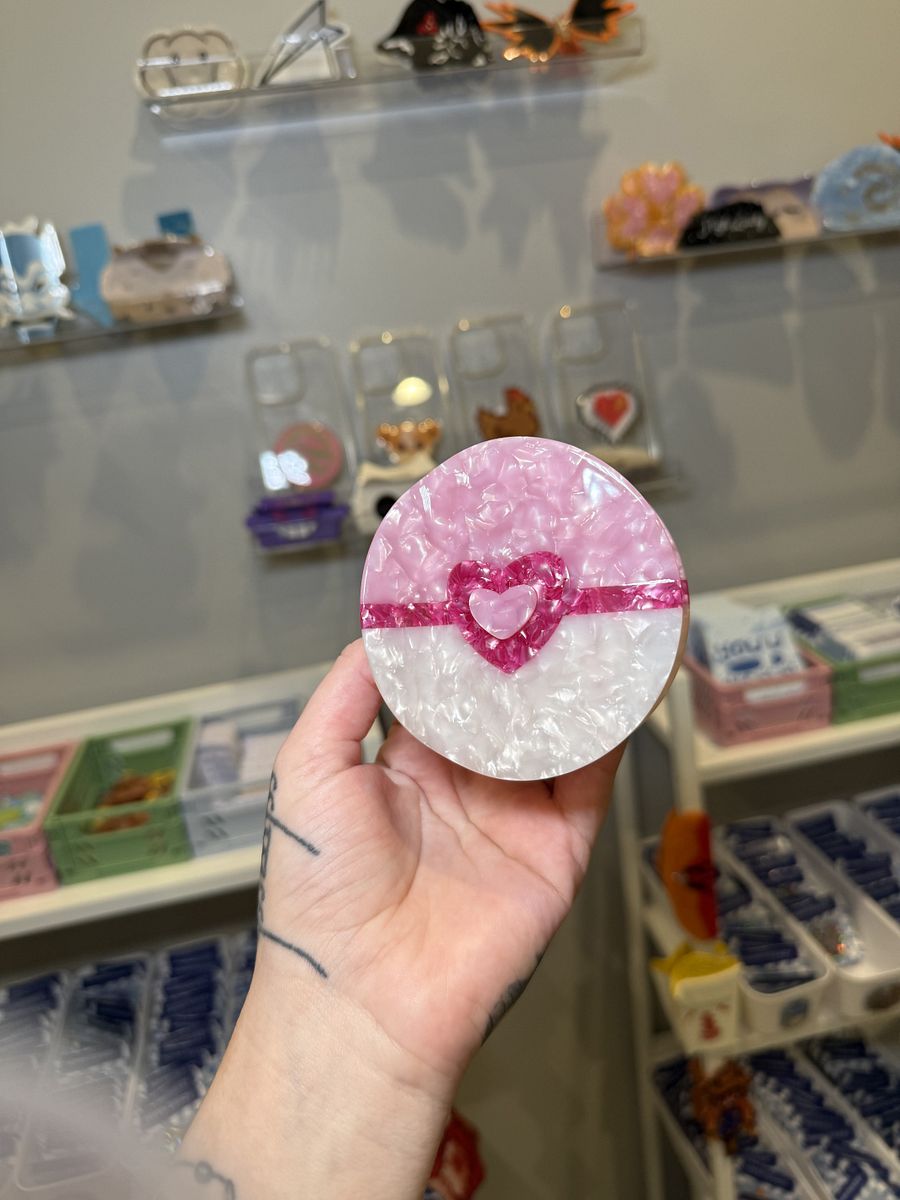 Pokeball Hair Claw product image (2)