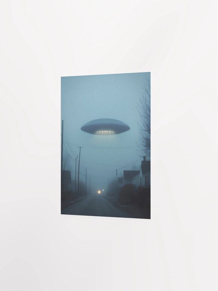 The Truth is Out There / The X-Files photo of UFO — sci-fi poster, movie art, I want to believe poster, space print, aliens wall decor product image (10)