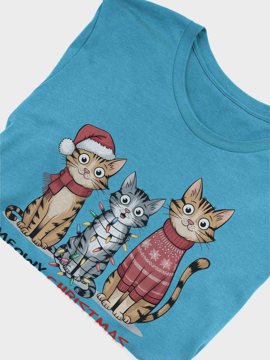 Festive Christmas Cat Trio T-Shirt – Perfect for Cat Lovers and Holiday Cheer! product image (5)