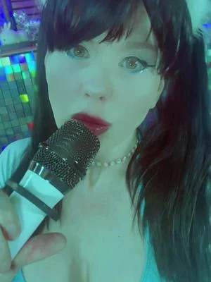 I’ll actually also be here on TikTok so subscribe so we can vibe 