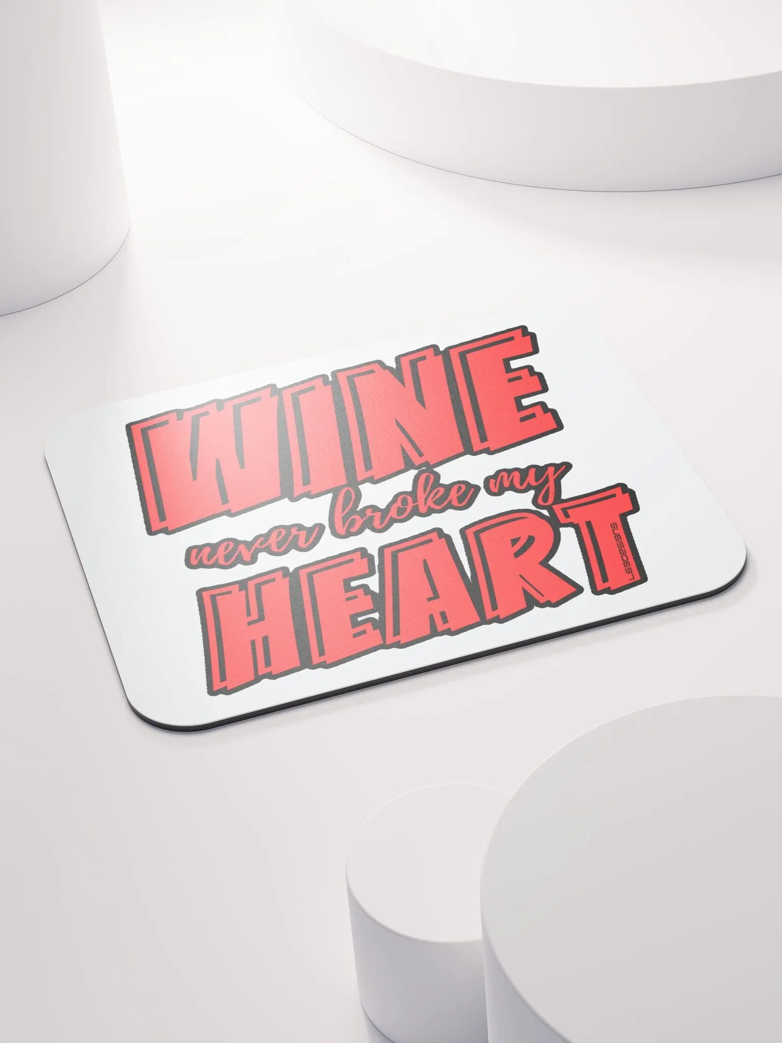 WINE NEVER BROKE MY HEART product image (4)