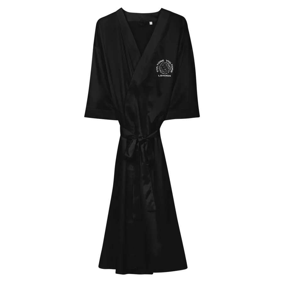 BLACK ROBE product image (2)