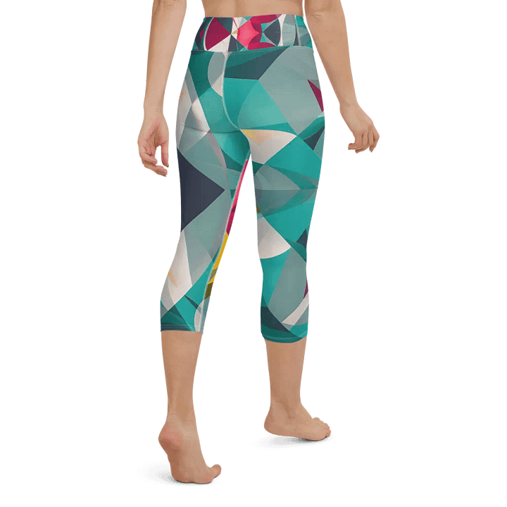 Abstract Lithographic Pattern Design Yoga Capri Legging - V9 product image (1)