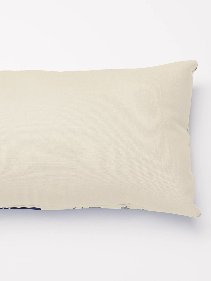 Classic Paisley Motifs on Luxurious Cream & Navy Pattern Pillow product image (2)