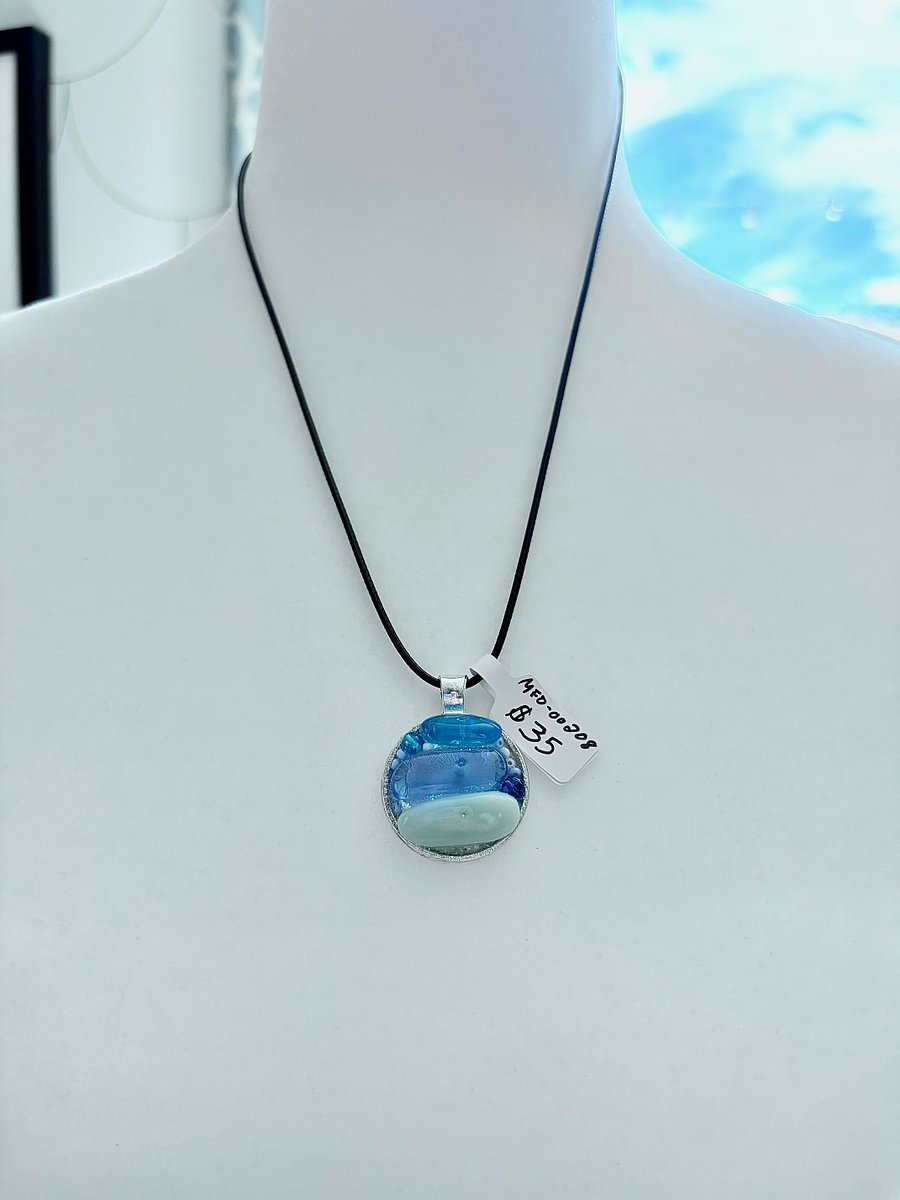 Coastal Calm Horizon Pendant Necklace | Handmade Glass Art Jewelry | Monique Faella Designs™ | MFD-00208 product image (8)