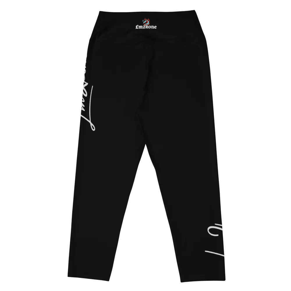 Lm2kone Script Yoga Capri Leggings product image (8)