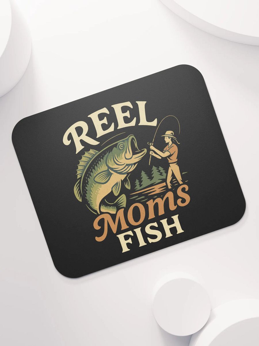 Reel Moms Fish Mouse Pad – Fun Vintage Desk Pad for Angler Moms product image (7)